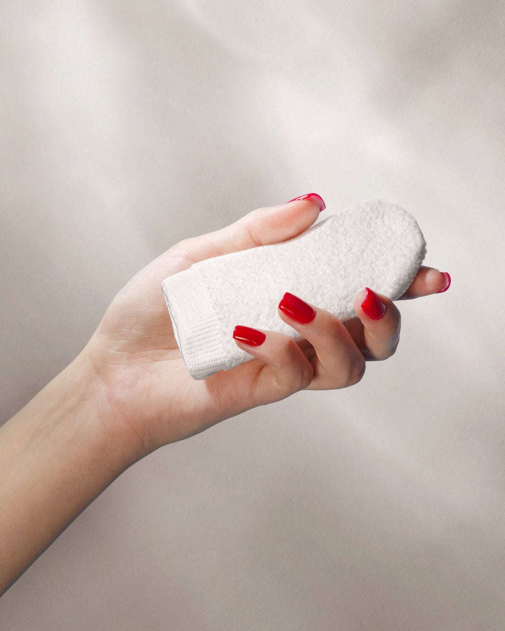 FluffyNude | Gant exfoliant, nettoyant et démaquillant